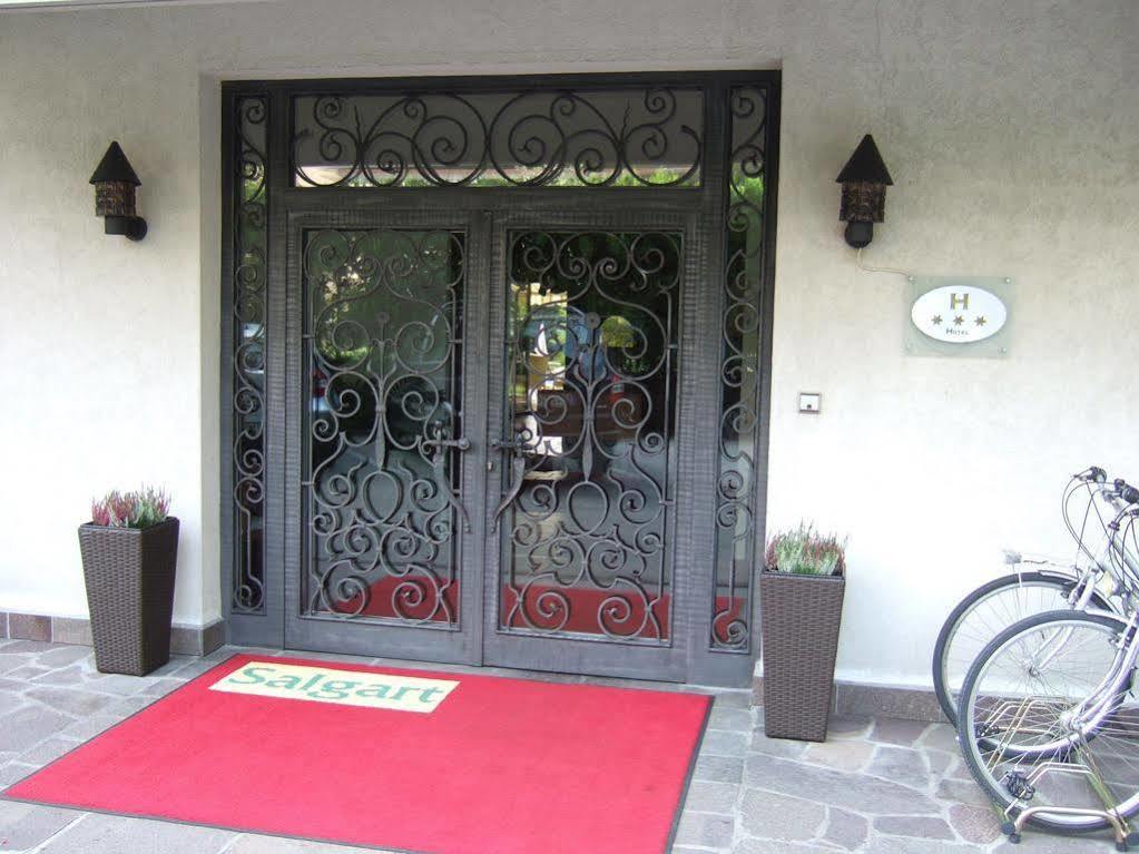Hotel Salgart Merano Exterior foto